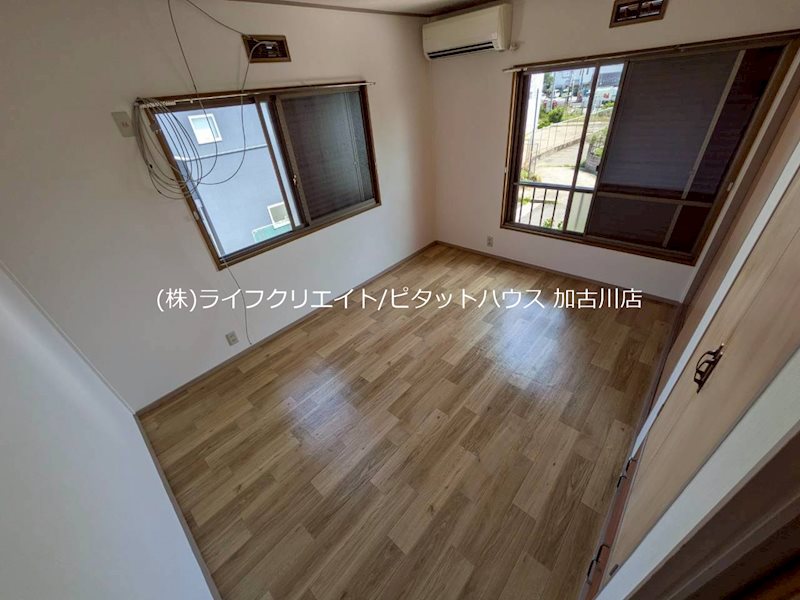 高砂市松陽　戸建て ベッドルーム