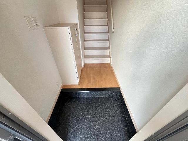 ヴィアレジデンスⅡ 玄関