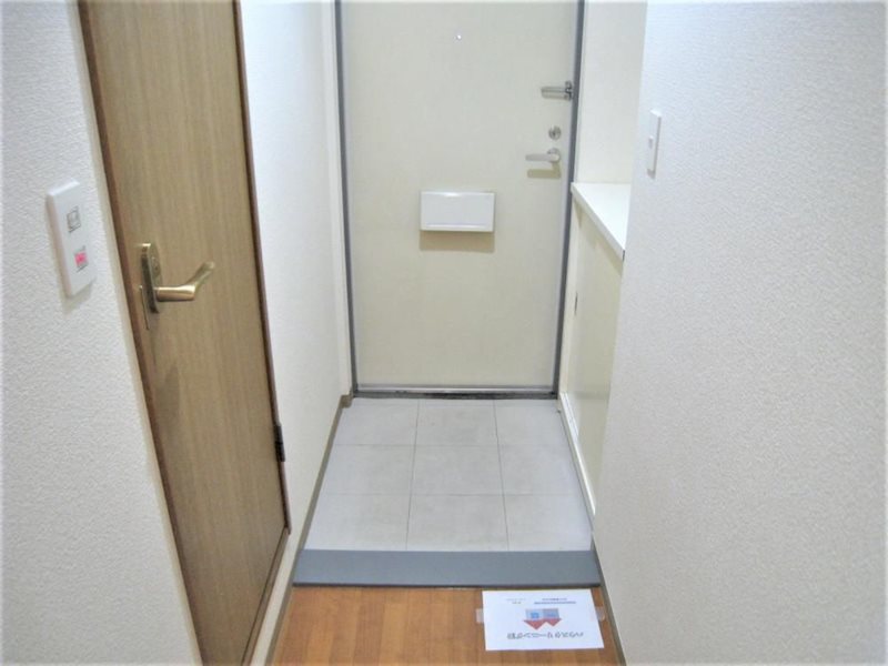 グリーンコート加古川１番館 玄関