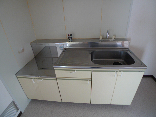 ホワイトシャルム キッチン