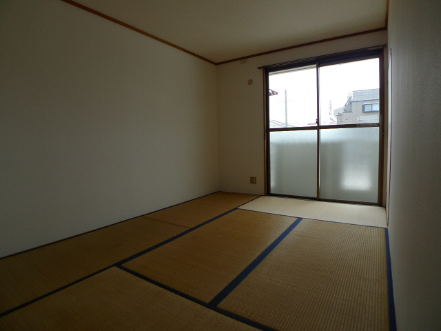 ホワイトシャルム ベッドルーム