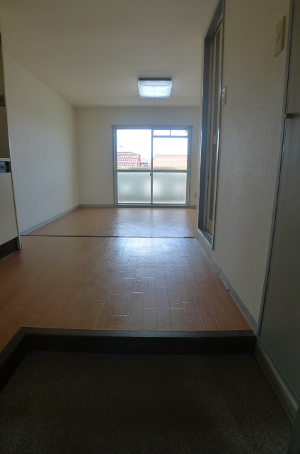 高山コーポ東加古川 玄関