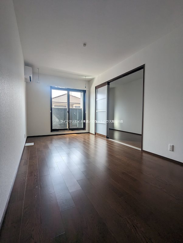 元町ハウス リビング