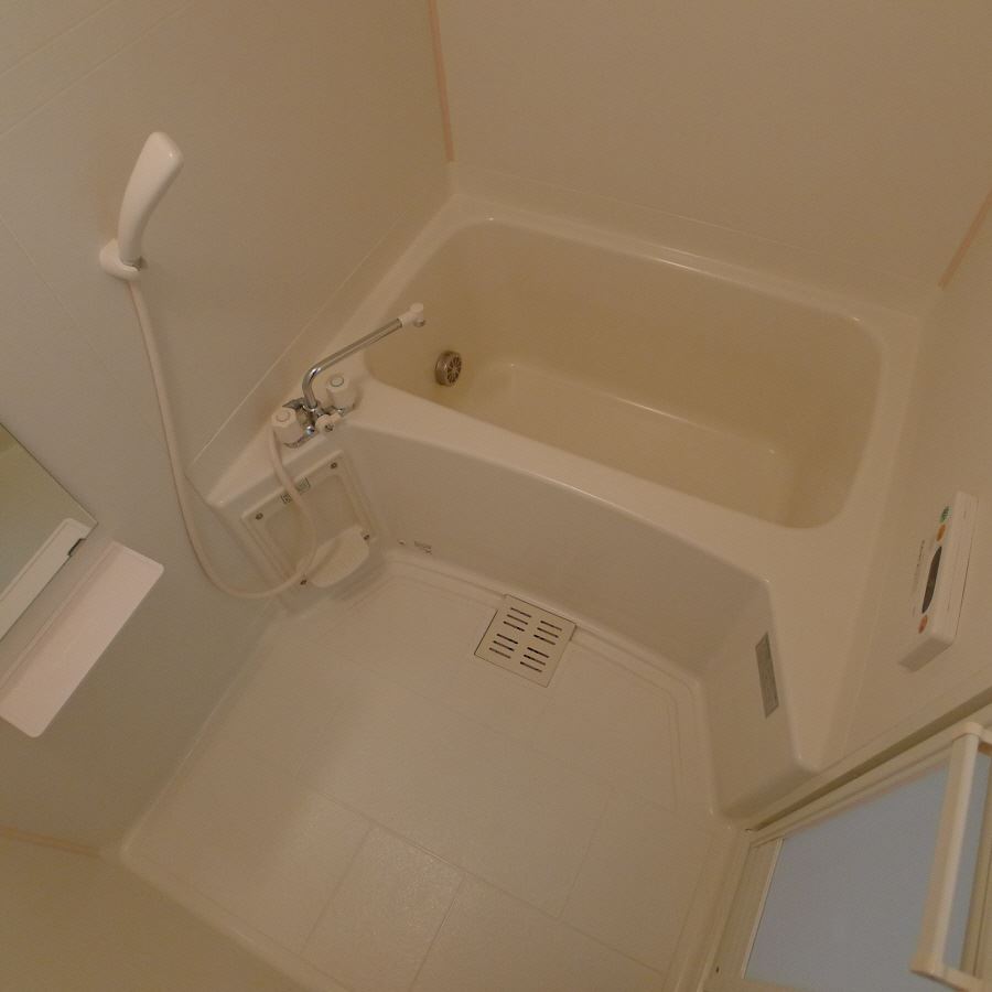 メゾン・ラフィネ 風呂画像