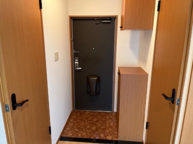 ヴィルコート 玄関