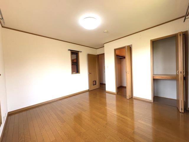 高砂町松波町戸建 玄関