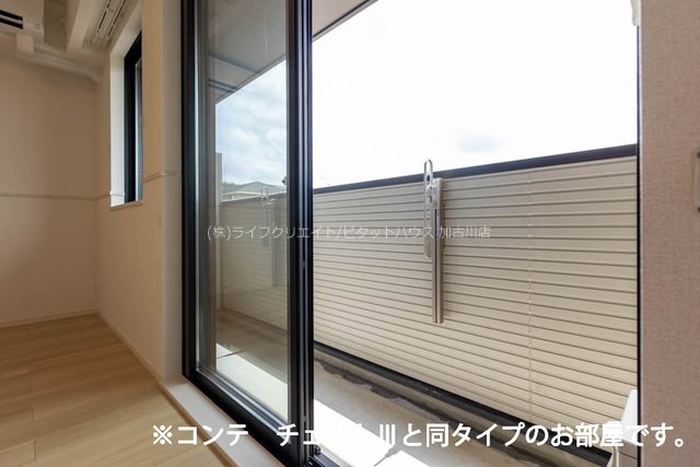 ヒカルサ東加古川 ベランダ