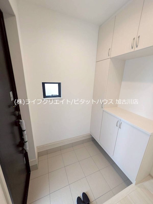 加古川市東神吉町出河原・ 戸建 玄関