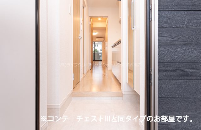 ヒカルサ加古川別府 玄関