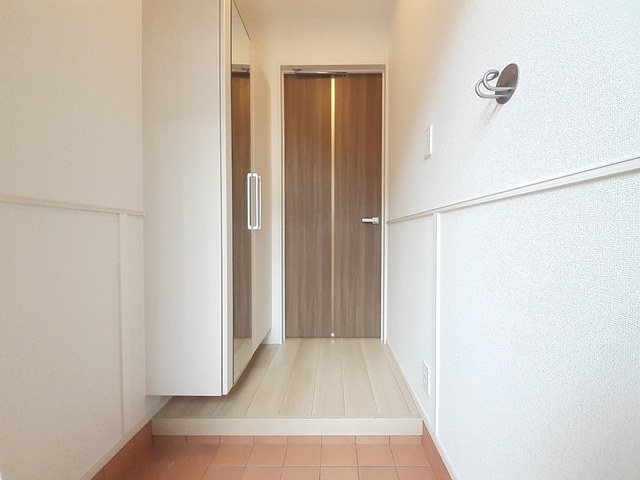 セレーネ 玄関