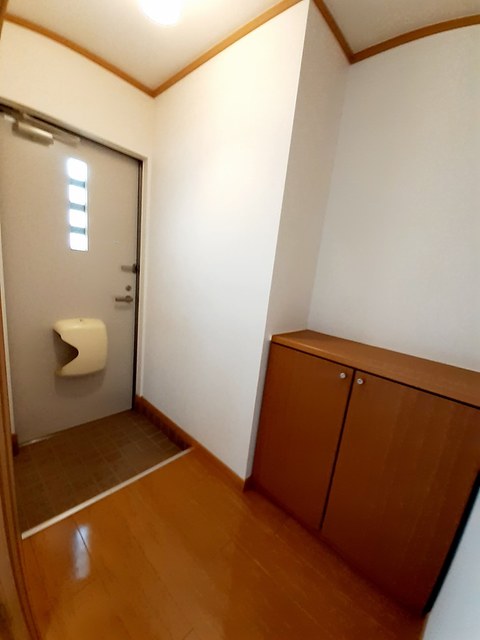 プラティークレーブⅣ 玄関