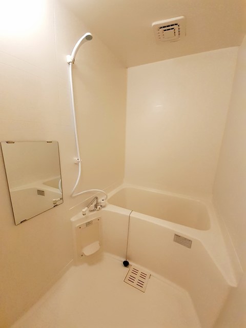プラティークレーブⅣ 風呂画像