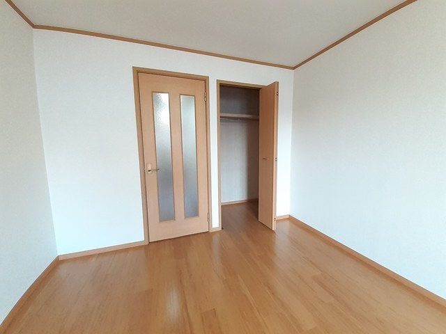 ラーゴ ベッドルーム