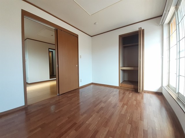 クインシー５ リビング