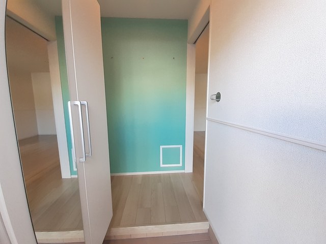 リヴェール西脇 玄関