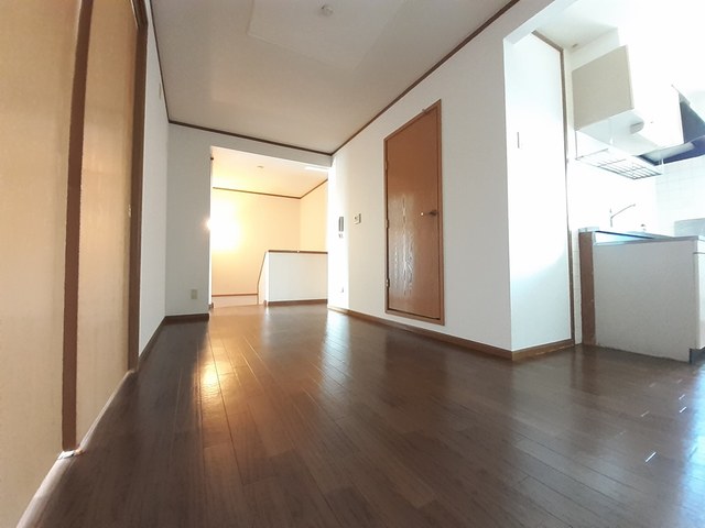 ジュアン壱番館 リビング