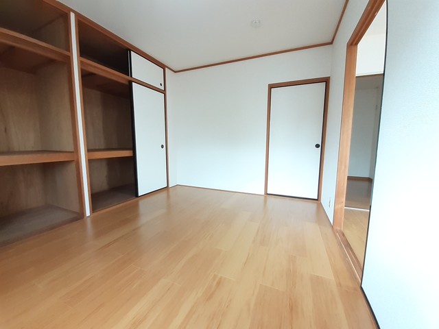 サンハイツ ベッドルーム