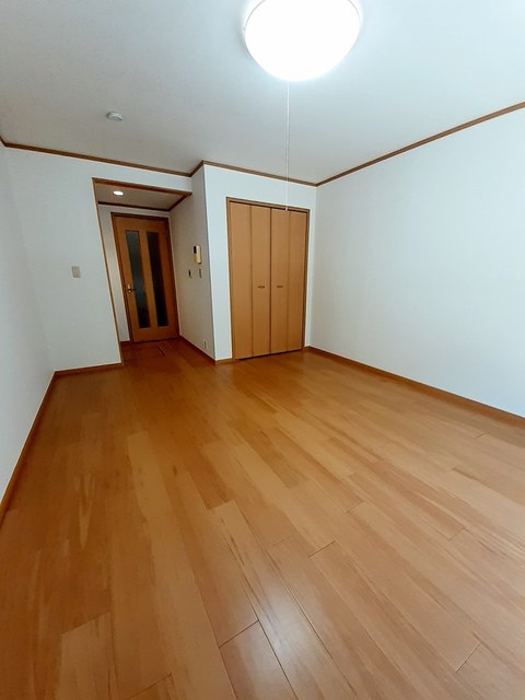 プラティークレーブⅢ ベッドルーム