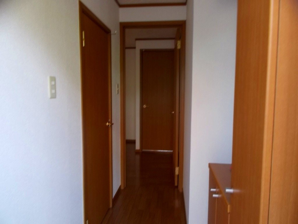 ロシェラシーヌ 玄関