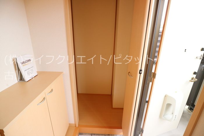 リビングタウン古坂弐番館 玄関