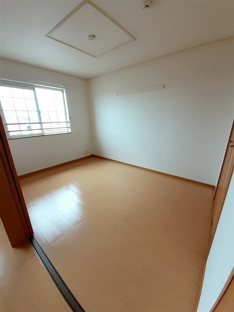クラッセ弐番館 ベッドルーム
