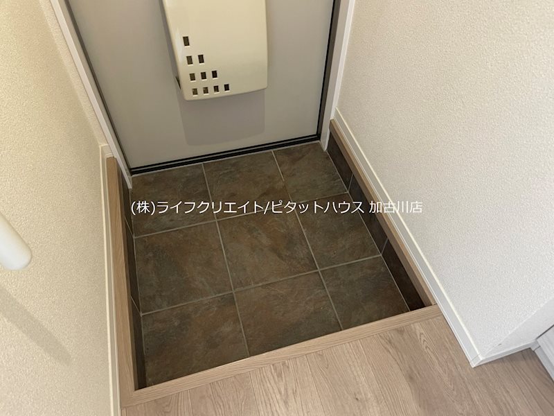 シャーメゾンライグラス 玄関