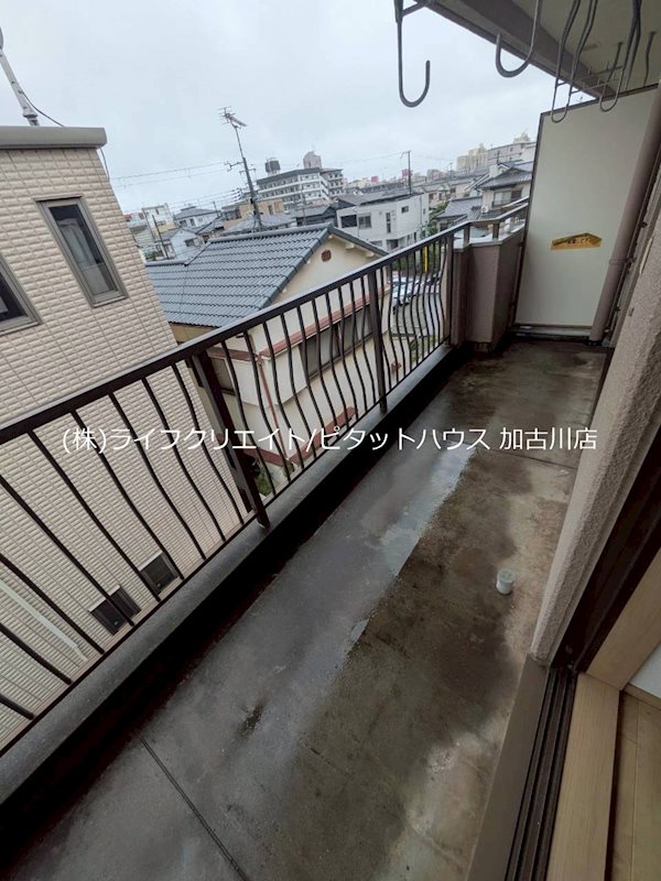 クリスタルハイツ  ベランダ