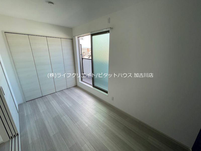 土山新築ハイツ ベッドルーム