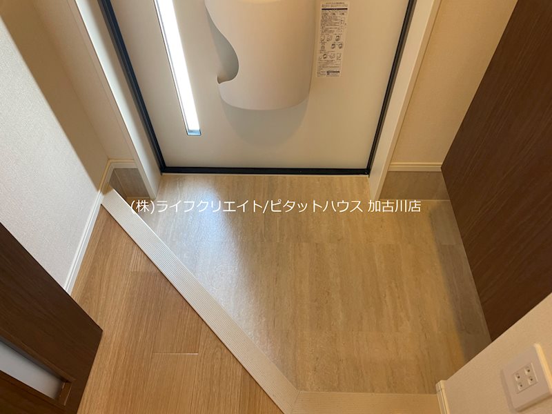 クレスト・若宮 玄関