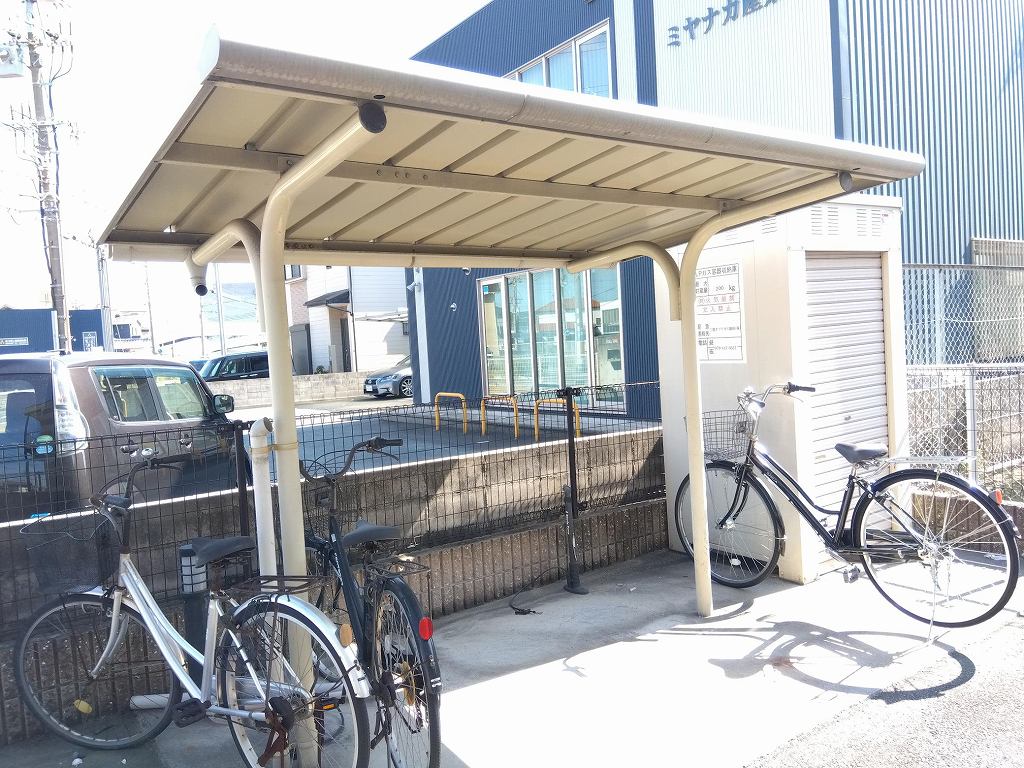 レオパレスＫＯＭＡＴＵＢＡＲＡ その他5