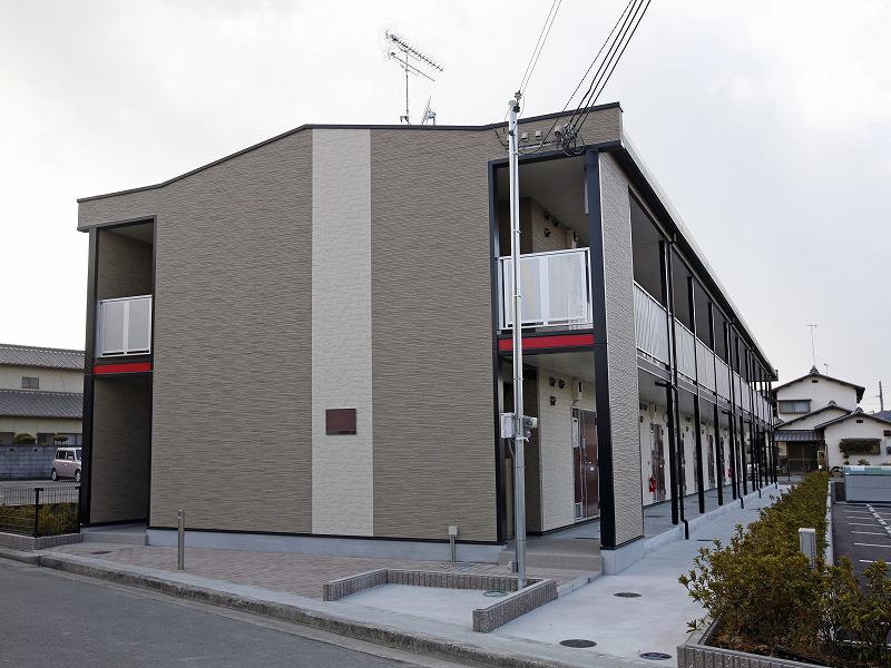 レオパレスグリーングラス 外観写真