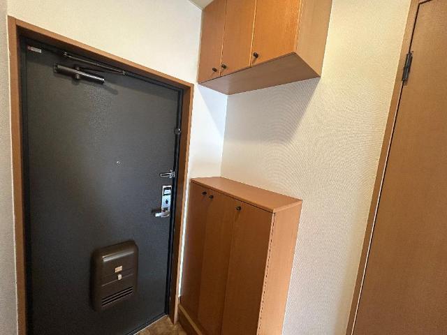 セピア　コンフォース 玄関