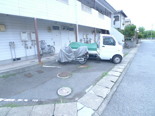 ネオハイツ一色  その他6