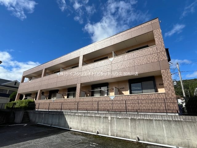 イースト・ヒルズ 外観写真