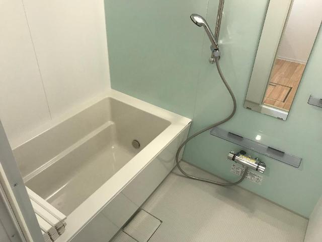 ブルーポム 風呂画像