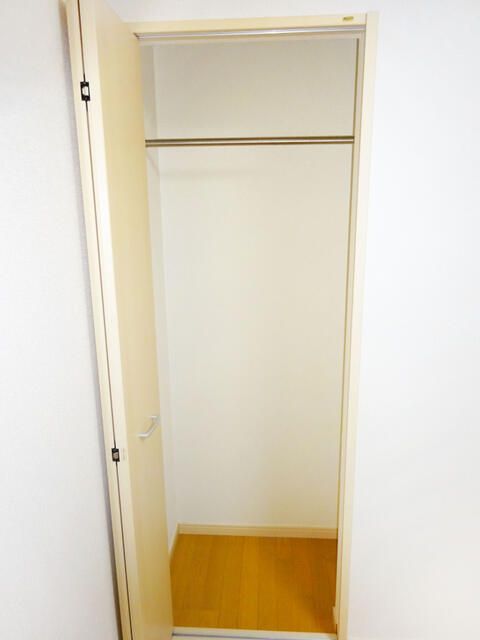 アザレ日吉 収納