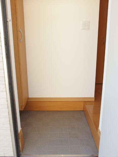 Ｂｒｉｇｈｔ　Ｆｏｒｅｓｔ　日吉本町 玄関