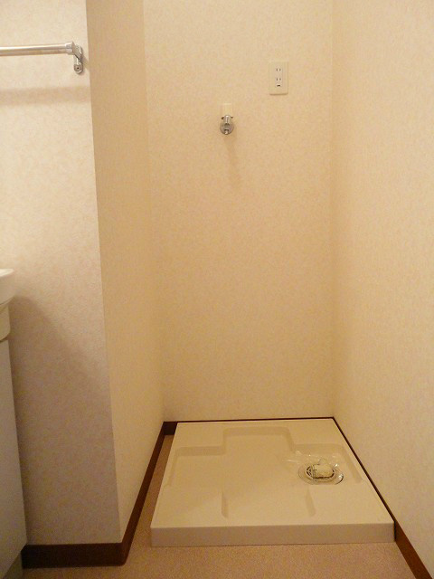 ヒルズタカオカ 洗面所