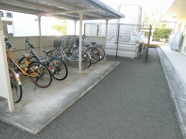 レーヴ その他