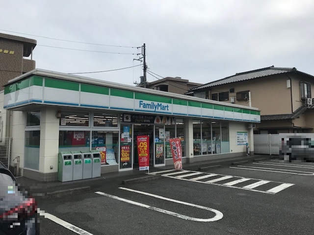 メゾンかりがね コンビニ