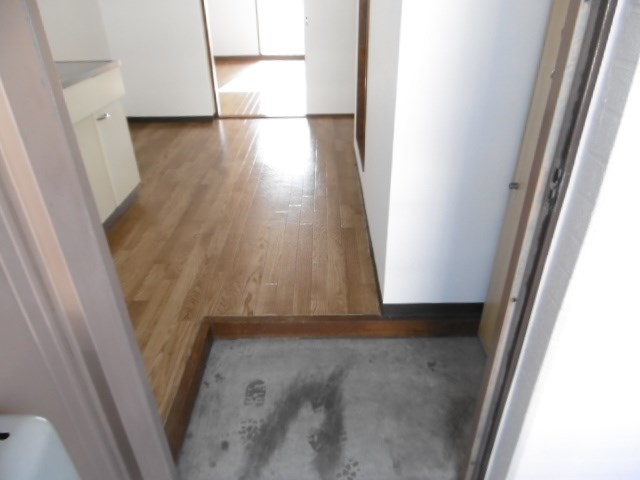 サンビレッヂⅠ 玄関