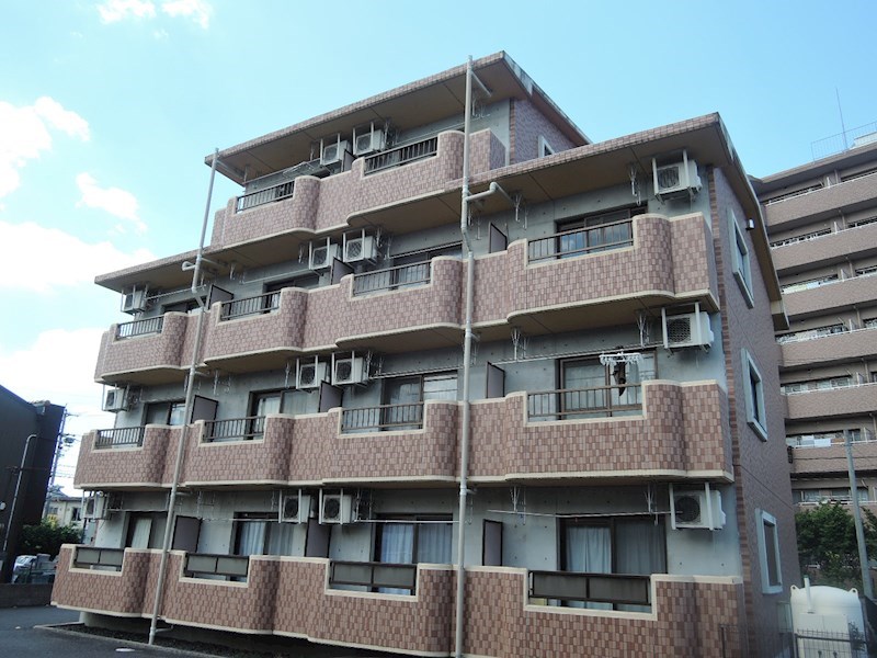 クラスト勝川 外観