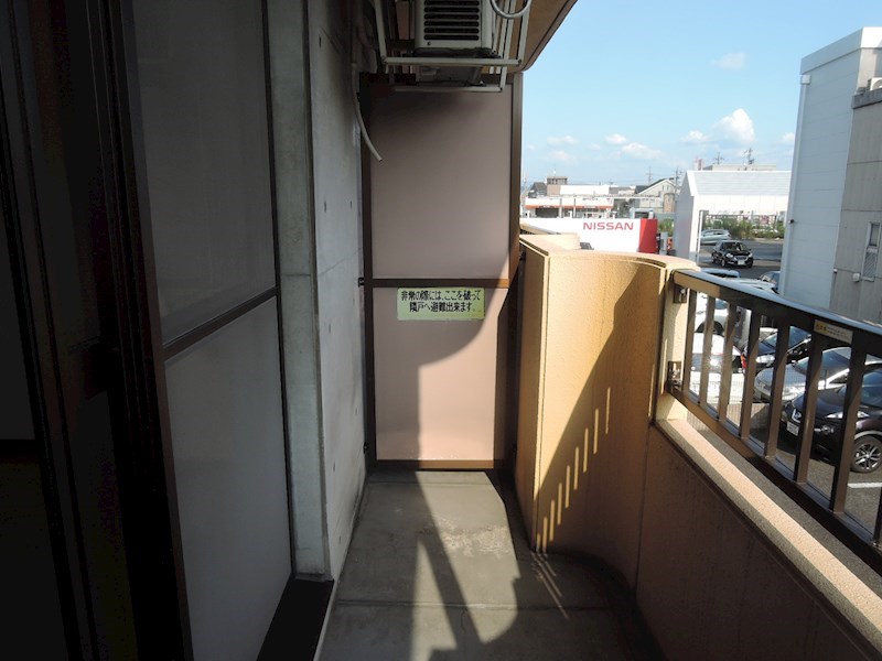クラスト勝川 ベランダ