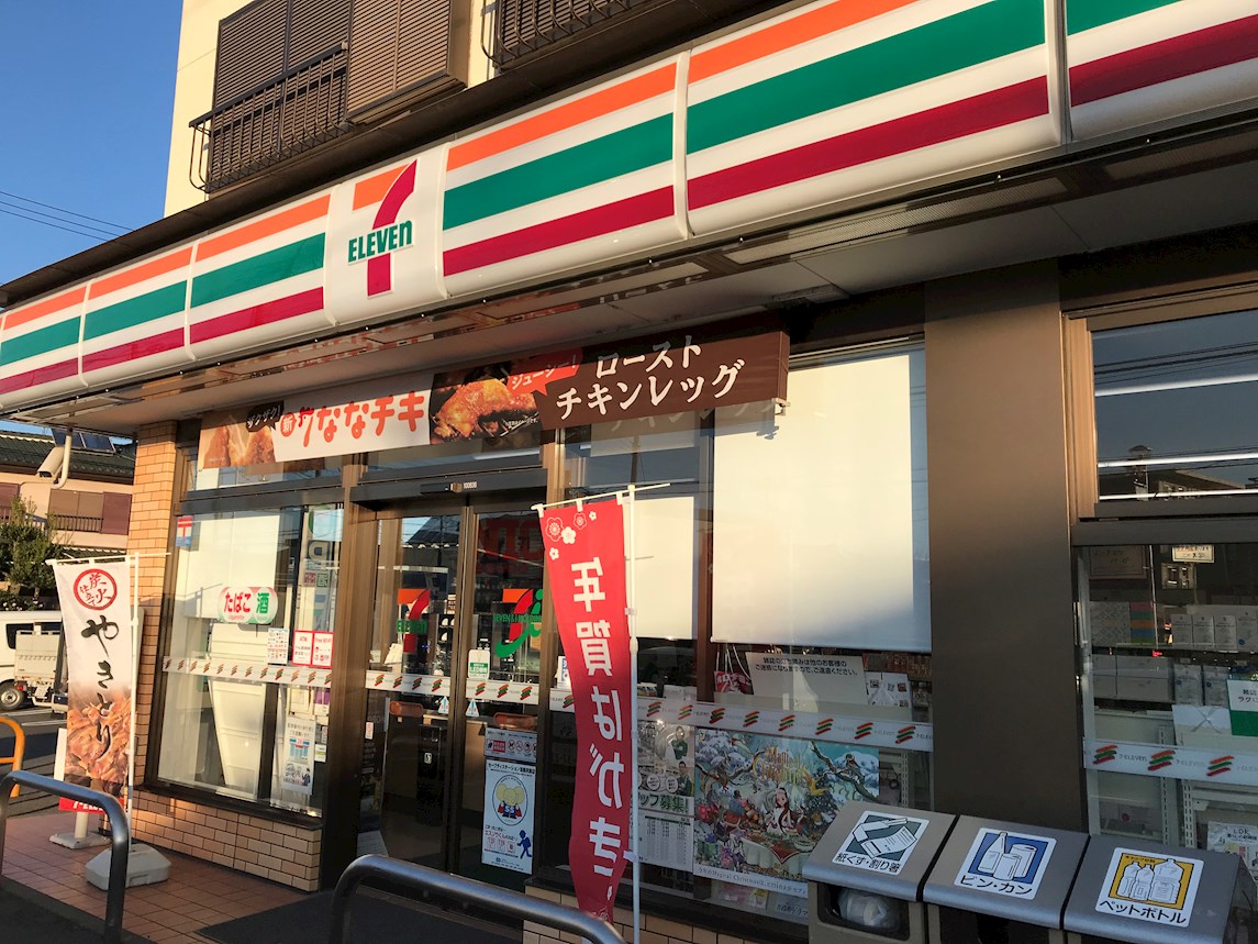 ローザヴィヴァーチェ コンビニ