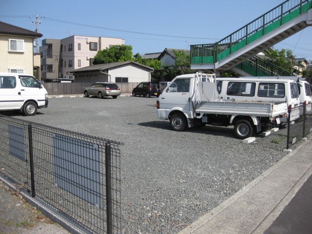 八坂東駐車場 外観