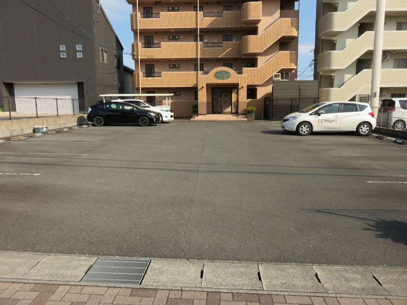 Ｅｓｔａｃｉｏｎ 駐車場
