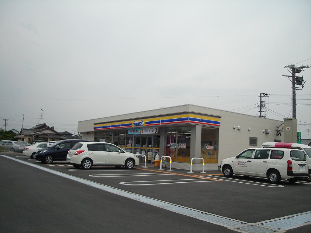 クラストＡ コンビニ