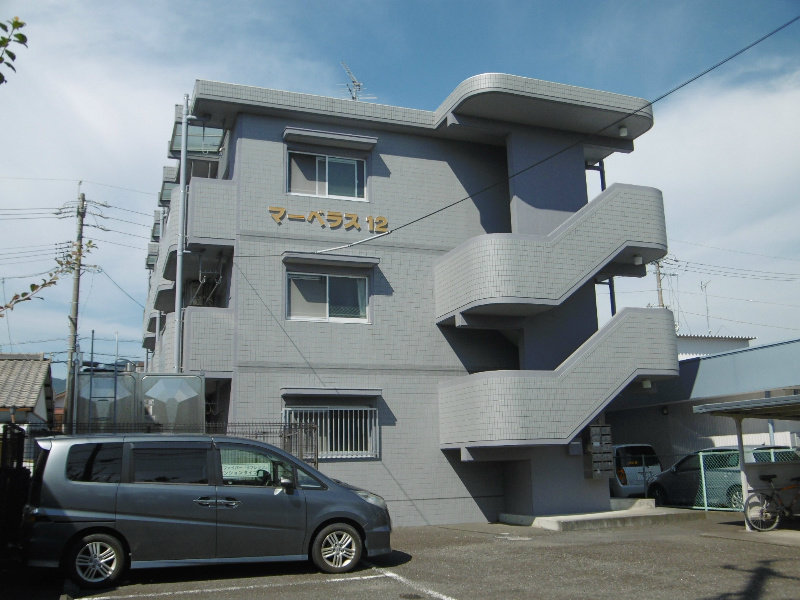 マーベラス12 外観