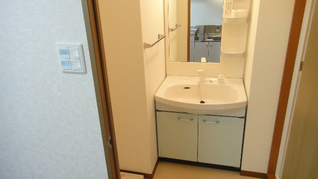 ヴァンフェアリー 洗面所