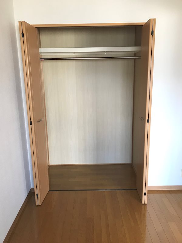 モン　シャトー 収納